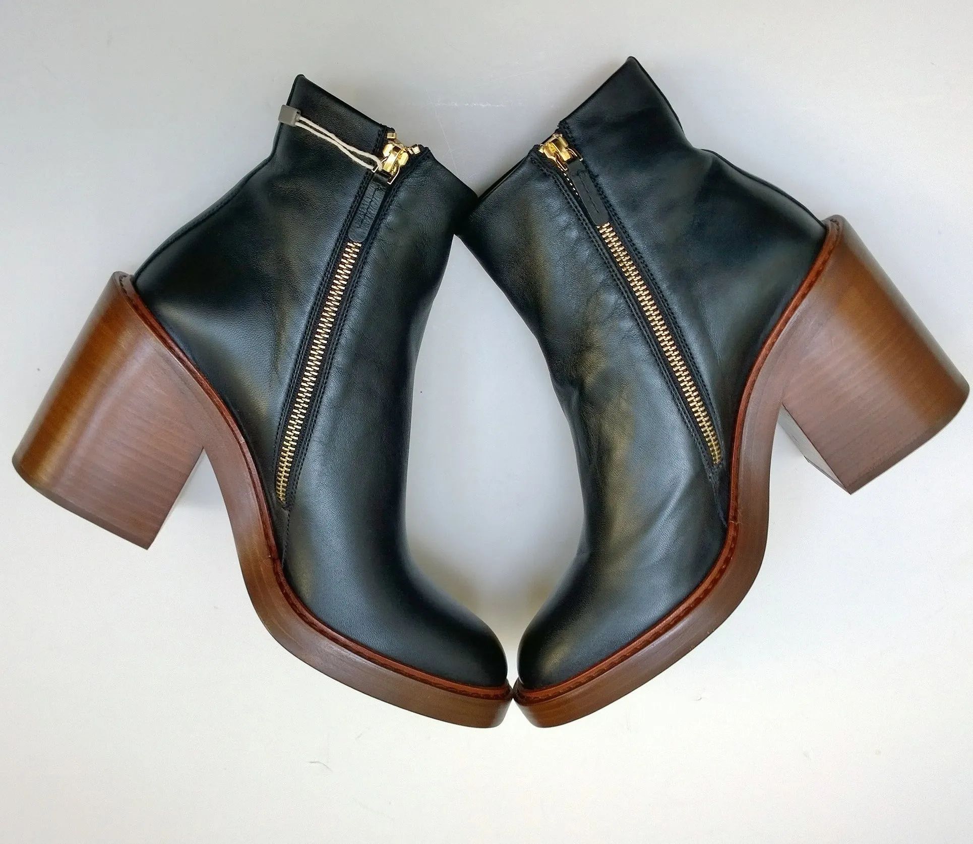 Chloé Mallo Ankle Boots in Black Leather with Stacked Heels