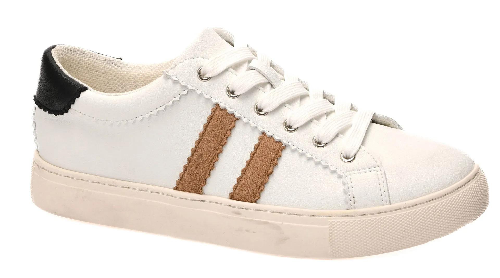 Corky's Showtime Sneakers