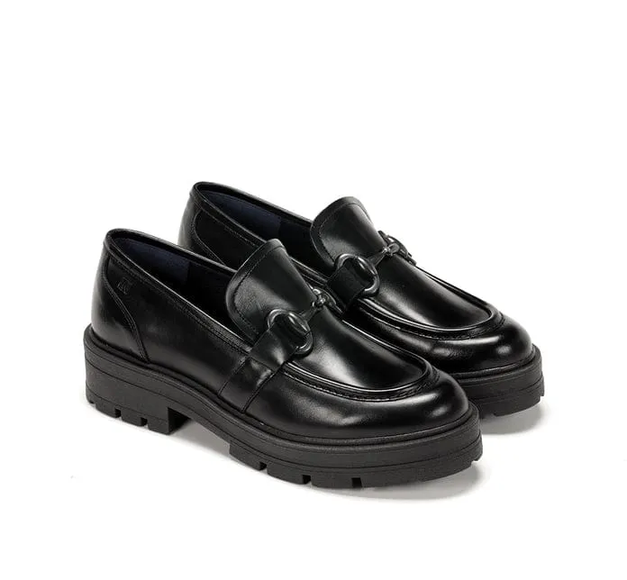 Dorking Women's Norte Loafers- Negro