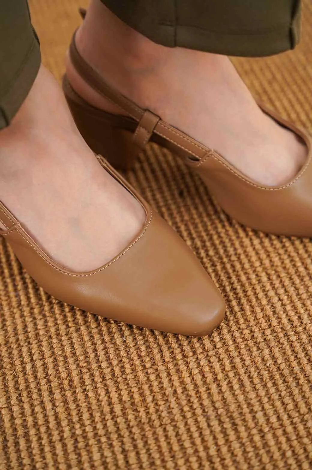 EVERYDAY HEELS
