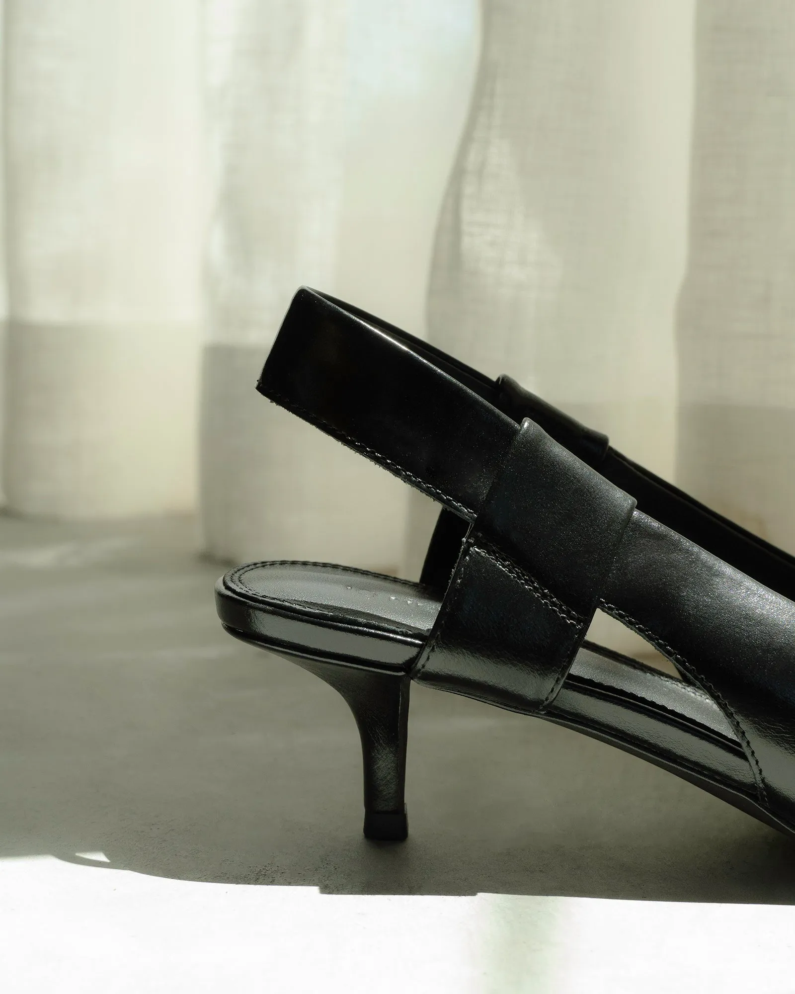ROSA LOW HEELS BLACK LEATHER