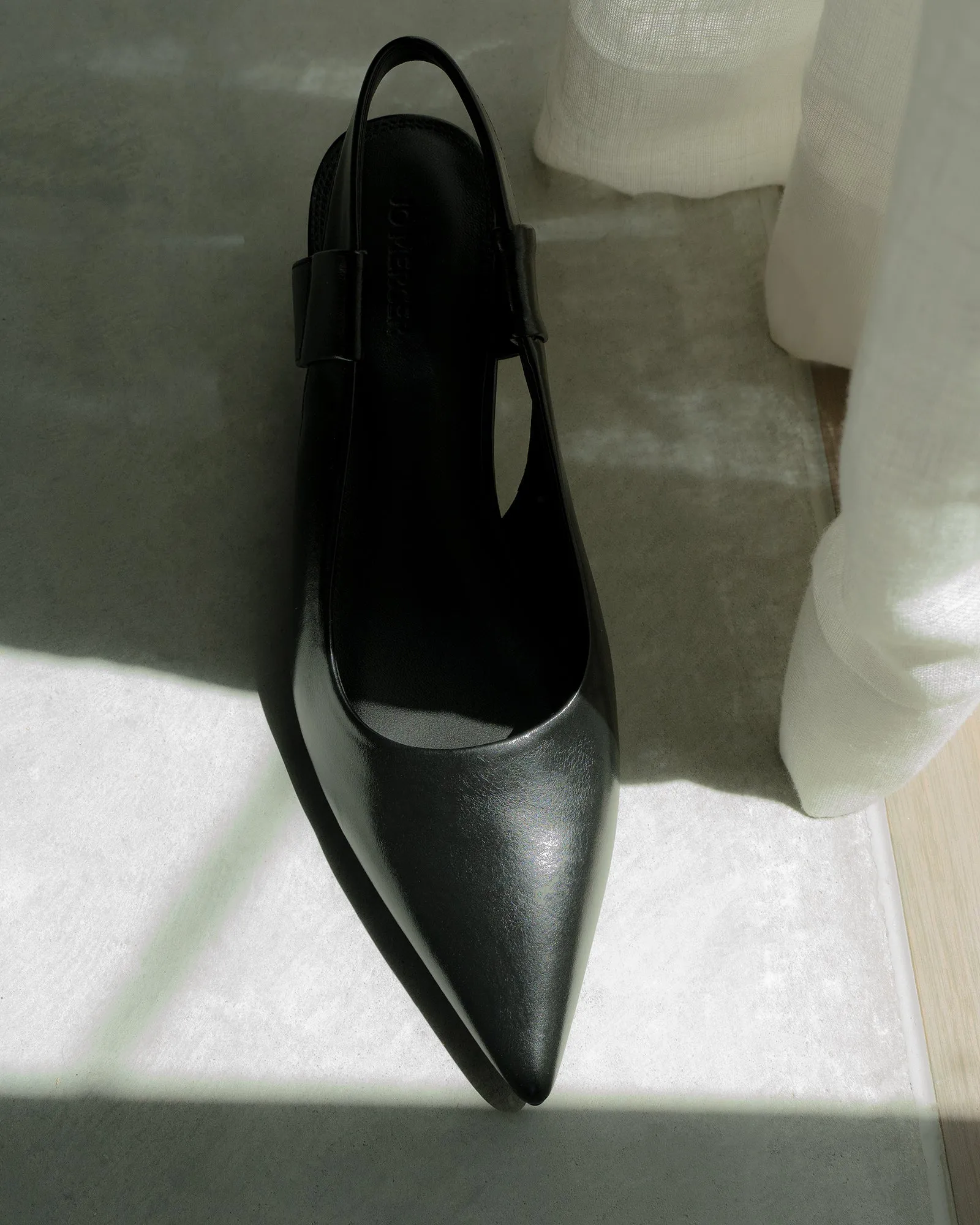 ROSA LOW HEELS BLACK LEATHER